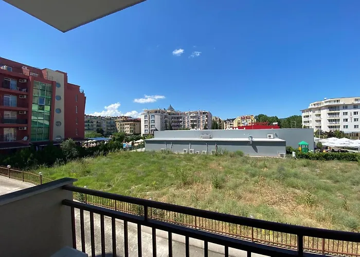 דירה Summer Breеze 204 Private Sunny סאני ביץ'